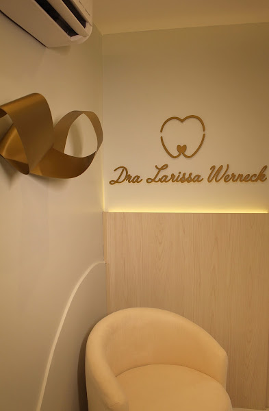 Foto 2 de Dentista Larissa Werneck - Cachambi/RJ