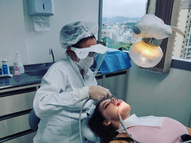 Foto 10 de Dentista Legal