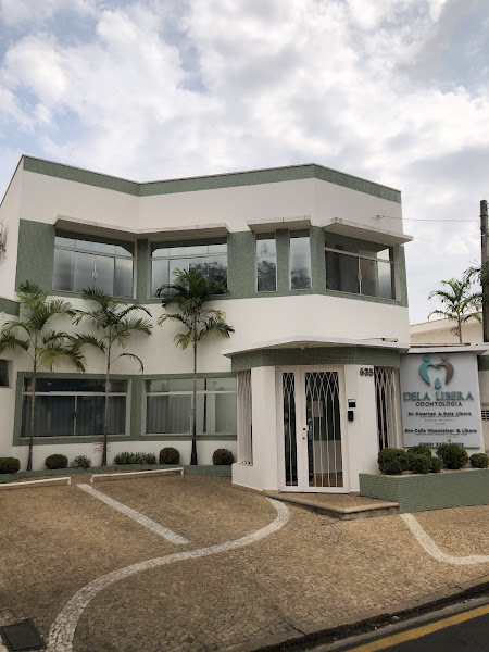 Foto 2 de Dentista Limeira - Dra Célia Visentainer D. Libera