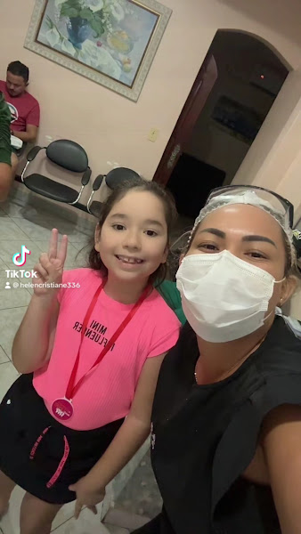 Foto 3 de Dentista Manaus Dra. Helen Silva
