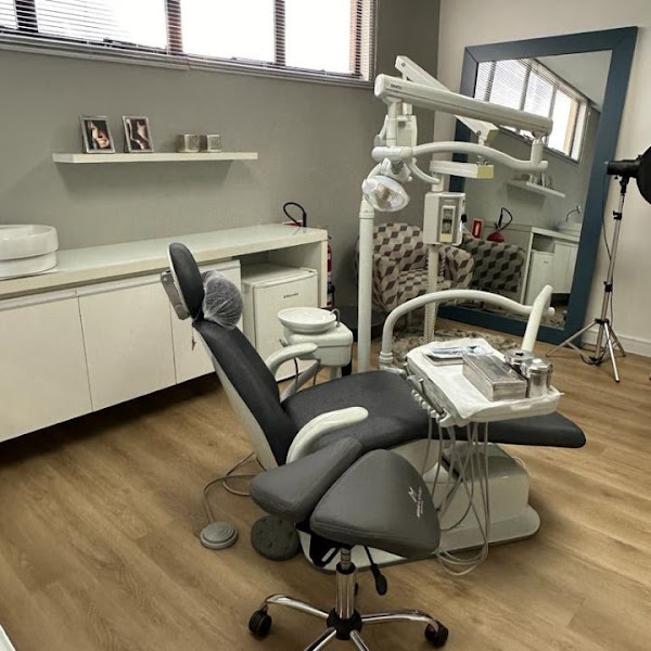 Foto 2 de Dentista Manoela M Carneiro