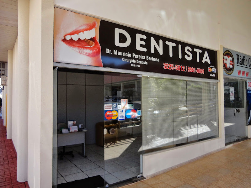 Foto 2 de Dentista Maurício Pereira Barbosa