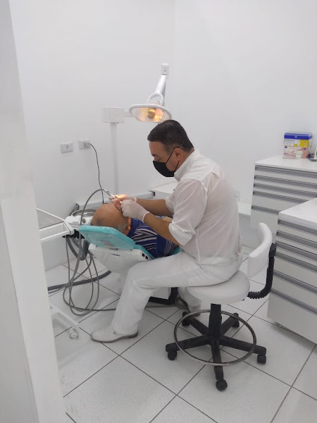 Foto 2 de Dentista - (Mérito odonto)