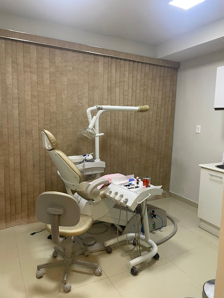 Foto 3 de Dentista na Taquara Dra. Juliana França - Lentes de Resina - Preenchimento Labial