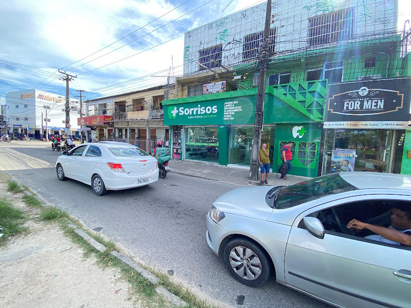 Foto 2 de Dentista no Conjunto Ceará | Clínica Mais Sorrisos