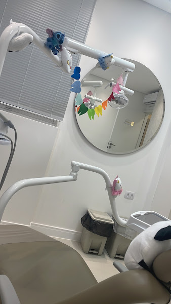 Foto 2 de Dentista no Gonzaga em Santos