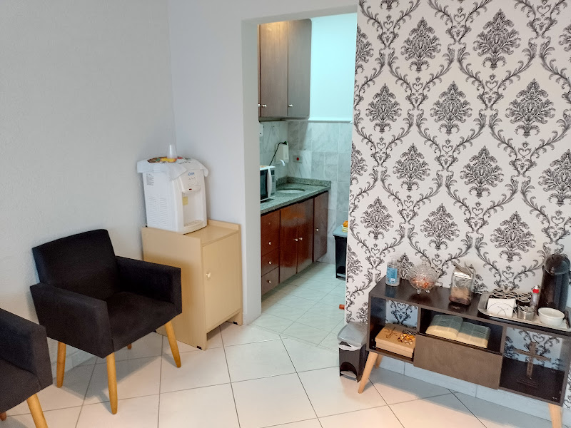 Foto de Dentista no Pinheirinho I FGR Odontologia e Estética Facial I Implantes