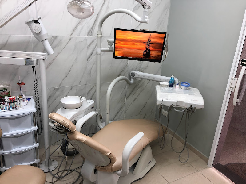 Foto 3 de Dentista Olinda - Dra. Thays Chalegre