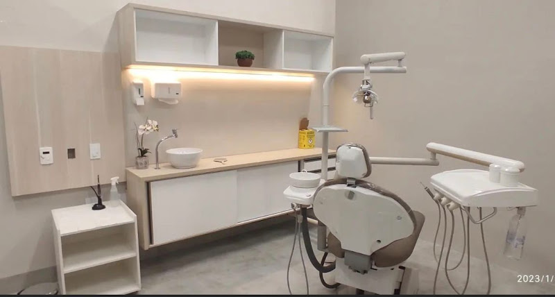 Foto 3 de Dentista Pâmela Nóbrega - Odontologia em Ribeirão Preto SP I Reabilitação Oral I Prótese Dentária e Implante Dentário