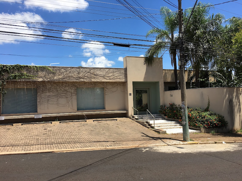 Foto 8 de Dentista Pâmela Nóbrega - Odontologia em Ribeirão Preto SP I Reabilitação Oral I Prótese Dentária e Implante Dentário