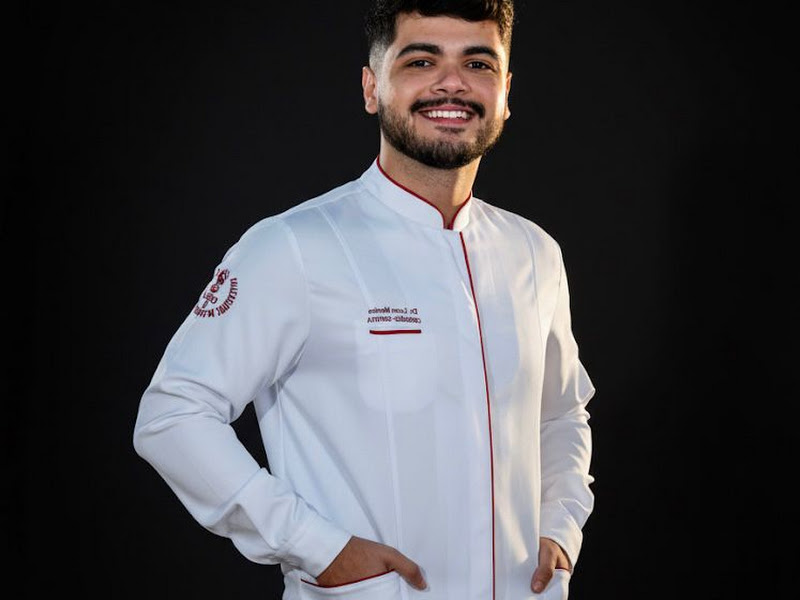 Foto de Dentista Pechincha | Dr. Lucas Moreira | Restauração | Extração | Clareamento Dental | Alinhadores Invisíveis | Botox | HOF