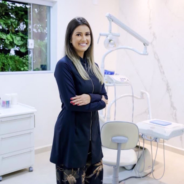 Foto 3 de Dentista Pedreira Aline e Douglas