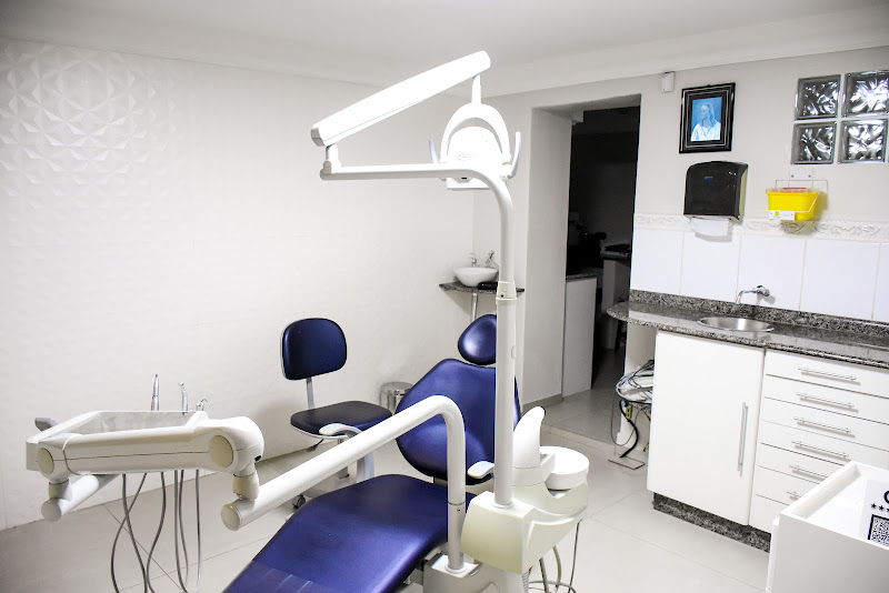 Foto 3 de Dentista Pedro Stremel | Implante Dentário em Ponta Grossa