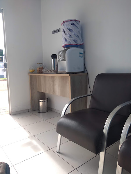 Foto 2 de Dentista Popular Volte A Sorrir