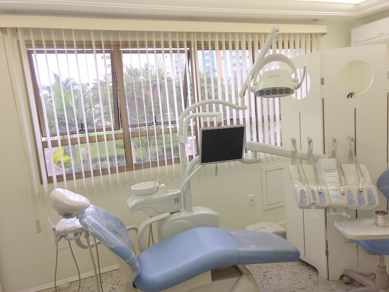 Foto 2 de Dentista SJC Dr. Fernando Rocha Melo