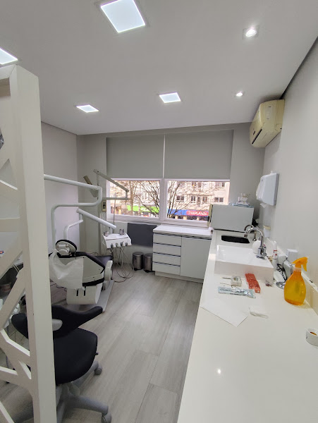 Foto 3 de Dentista Suélen Ibrahim Tochetto