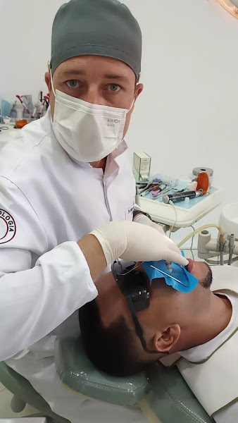 Foto 2 de Dentista Teresópolis Marcus V. Bergamini