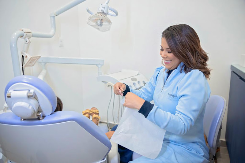 Foto 3 de Dentista Thamyres Batista