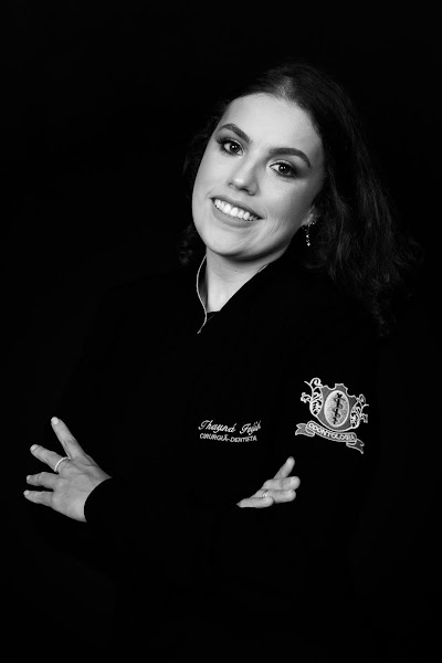 Foto 3 de Dentista Thayná Feijó