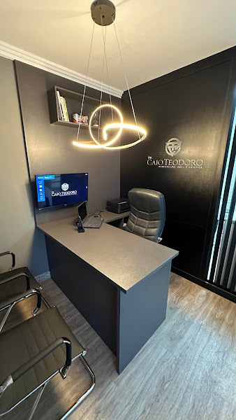 Foto 3 de Dentista Varginha - Dr. Caio Teodoro