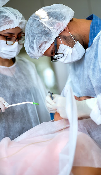Foto 3 de Dentista Varginha - Lente de Contato - Dr Raphael Salgado
