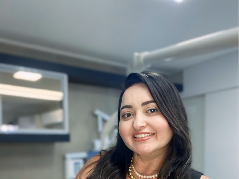 Foto 2 de Dentista Verônica Alcântara
