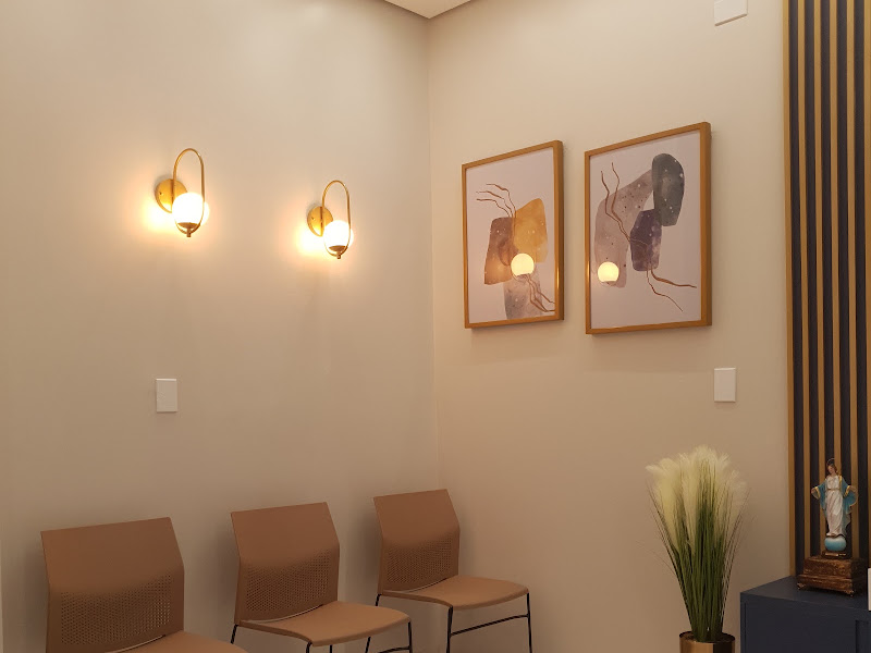 Foto 3 de Dentista Verônica Alcântara