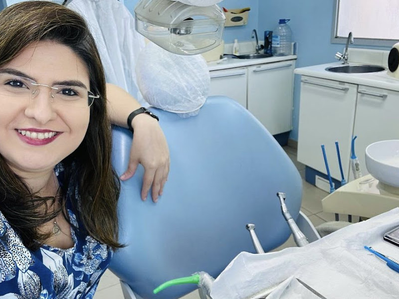 Foto 9 de Dentista Vila da Penha Dra Marcela Vieira Randis
