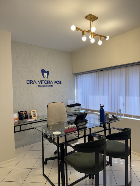 Foto 2 de Dentista Vitória Pieri