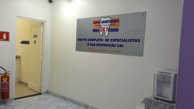 Foto 2 de Dentistas 24h - Zona Norte