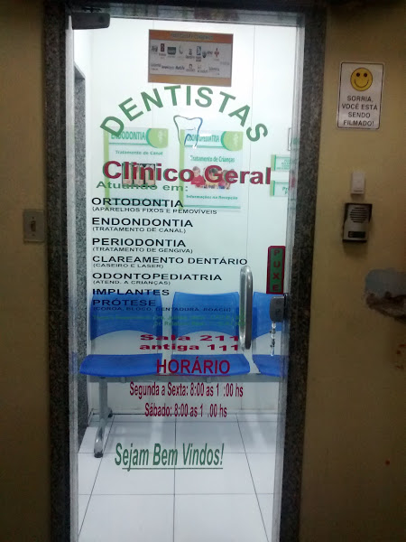 Foto 2 de Dentistas Clínica Geral