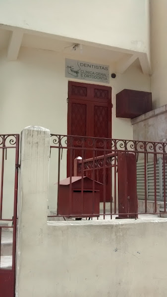 Foto 2 de Dentistas - Clínica Geral e Ortodontia