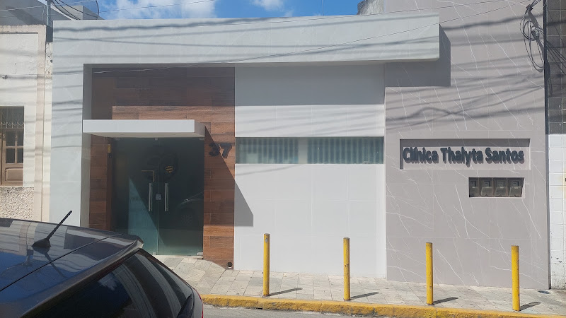 Foto 2 de Dentistas Clínica Thalyta Santos - Odontologia especializada