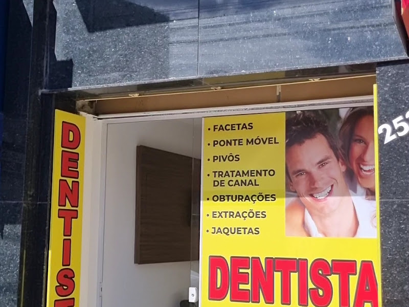 Foto de Dentistas Comercial Odontológica