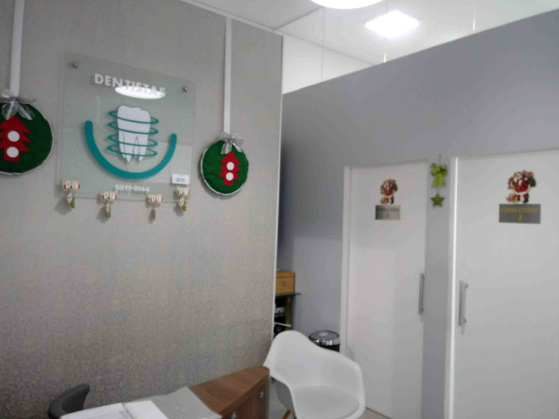 Foto 3 de Dentistas - Dra. Maria Cristina Pinto Somera