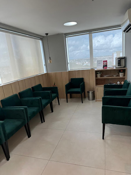 Foto 3 de dentistas em feira de santana Perioimplante Odontologia