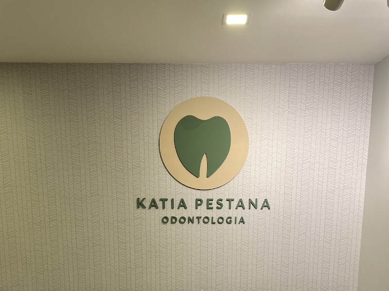 Foto 2 de Dentistas Esteticistas