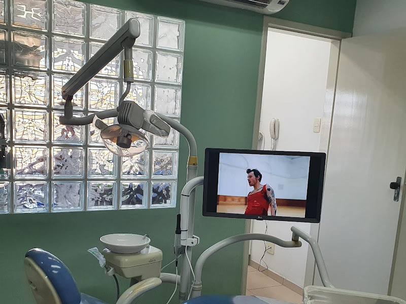 Foto de Dentistas - Marcos Antonio da Silva Gueivara