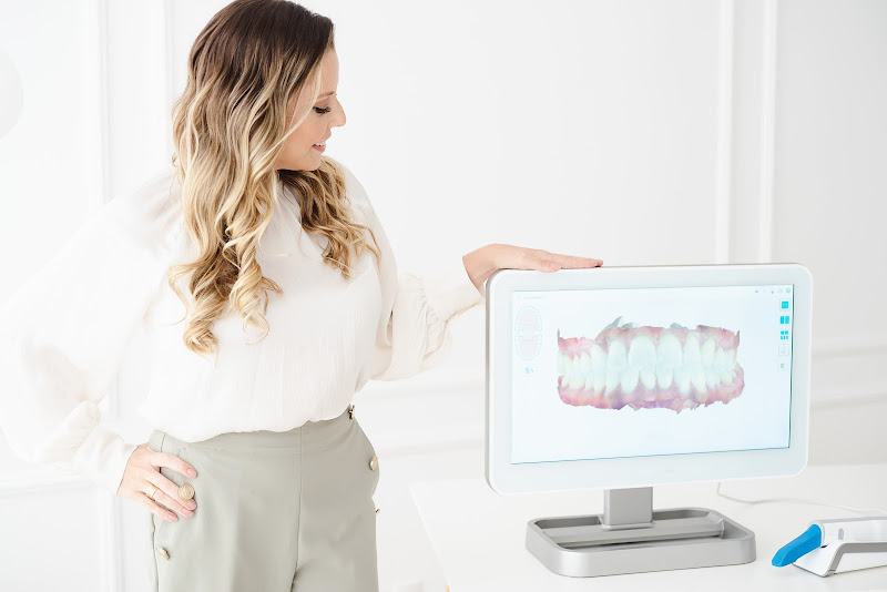 Foto 2 de Dentistas no Centro do Rio de Janeiro - Clínica Odonto Central - Clinica geral, Odontopediatria e Ortodontia