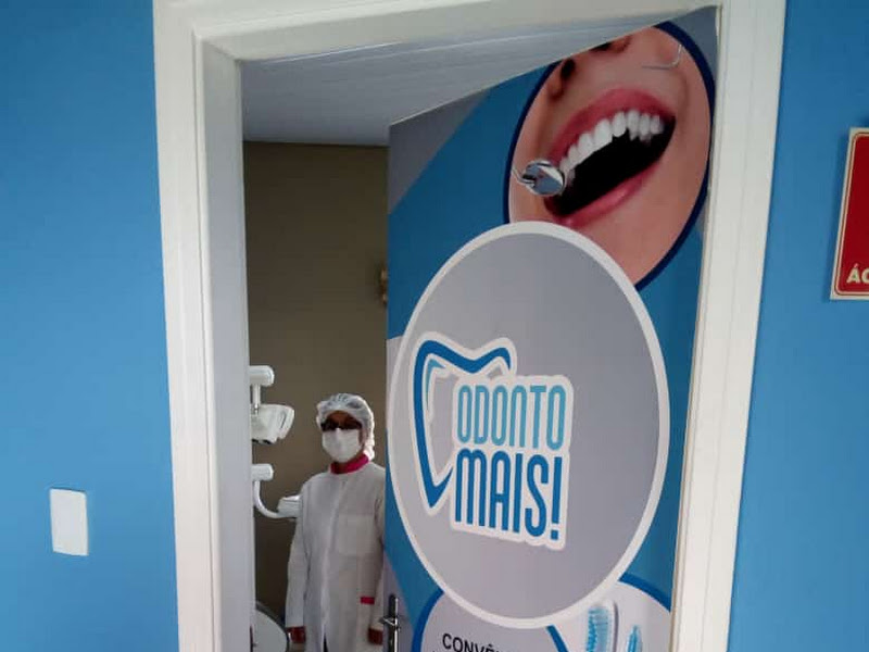 Foto 3 de Dentistas Ortodontia Implantodontia Prótese