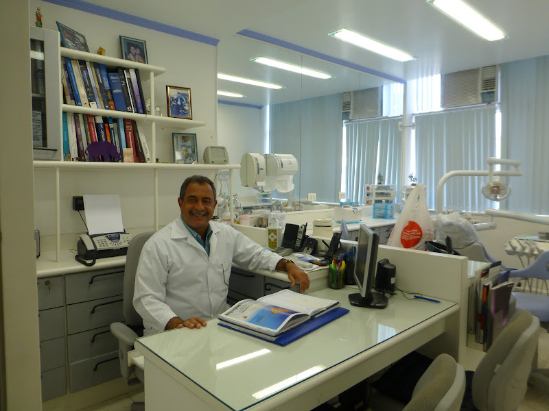Foto 3 de DENTISTAS SEMDORDEDENTE Dr. Roberto Aranha & Dra. Valeria Aranha