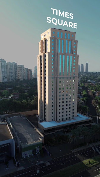 Foto 3 de Desireé Duarte Odontologia estética avançada em Ribeirão Preto - Facetas de Resina - Lentes de Porcelana