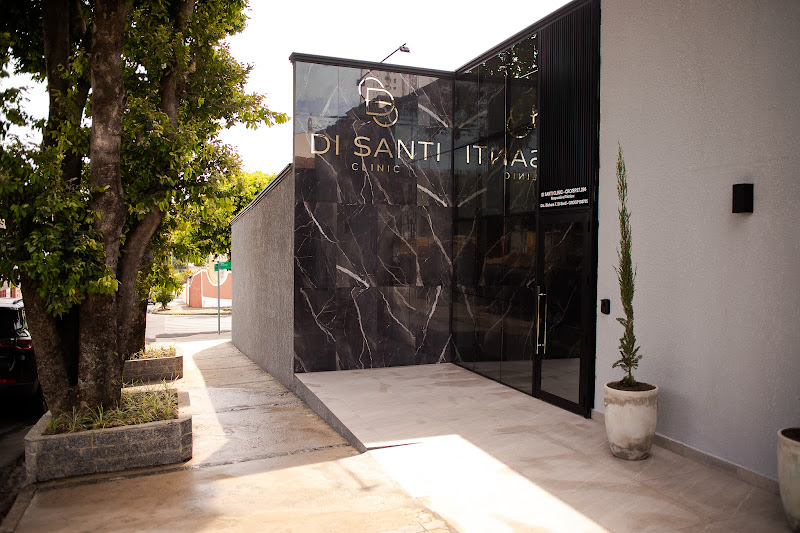 Foto 2 de Di Santi Clinic