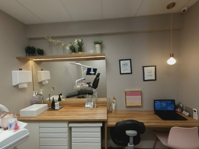 Foto 4 de Diana Fernandes Odontologia Estética