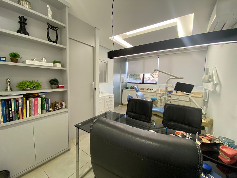 Foto 2 de Dias Odontologia | Dentista em Dourados