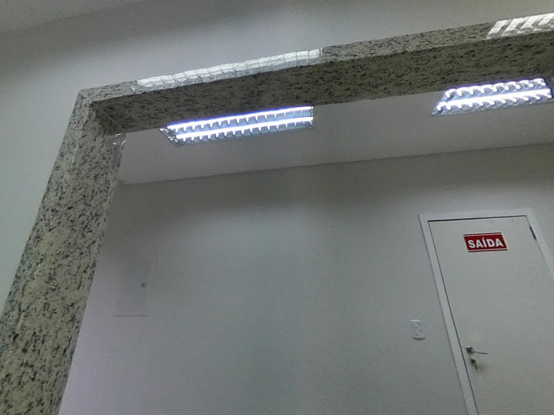 Foto 3 de Digital Radio Center