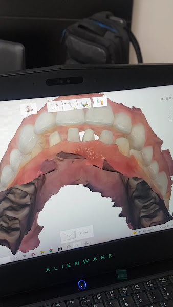 Foto 4 de Doctor&doctor Odontologia Estética