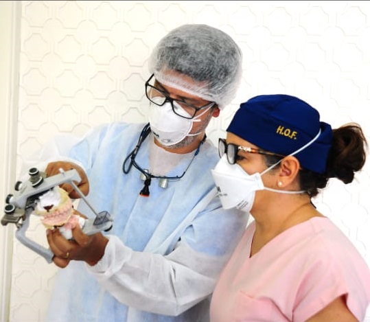 Foto 2 de Dourado e Rosa Odontologia | Dentista em Campinas