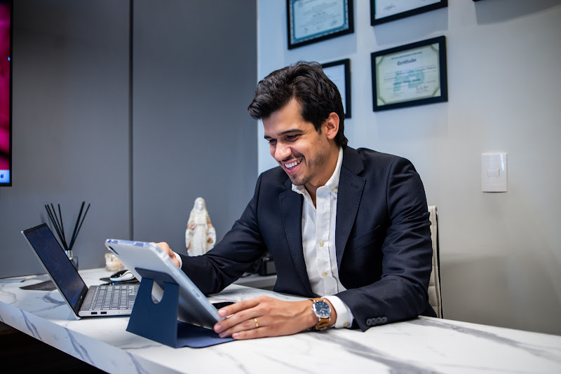 Foto 2 de Doutor Gustavo Paiva - Implantodontia e Estética Dental em Uberaba