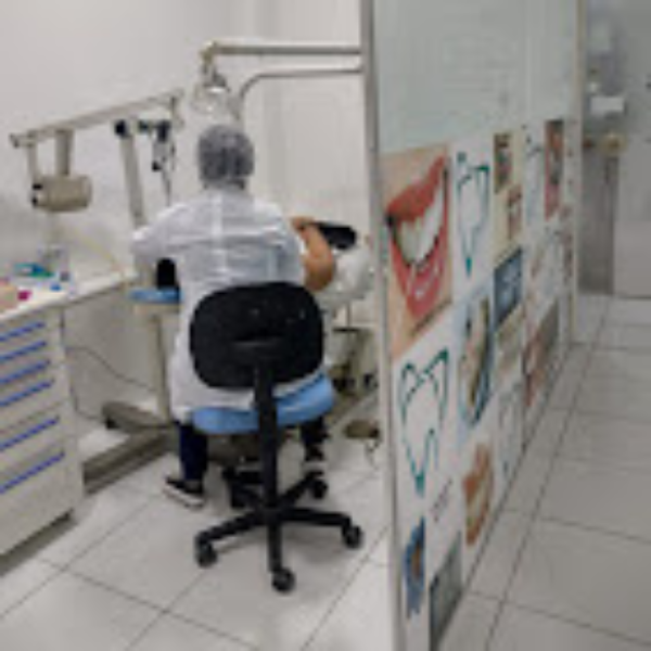 Foto 2 de Doutor Paulo Barros ADS Consultório Odontológico | Unidade Angra dos Reis - Bracuhy